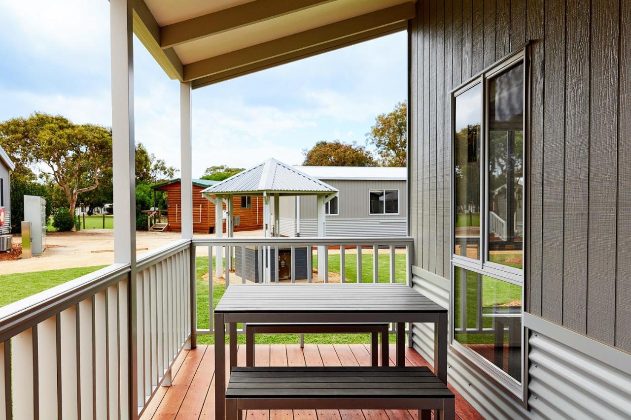 Torquay Foreshore Caravan Park Екстер'єр фото