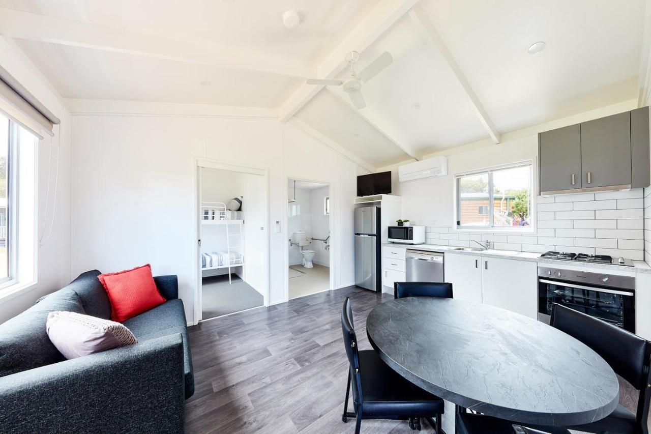 Torquay Foreshore Caravan Park Екстер'єр фото